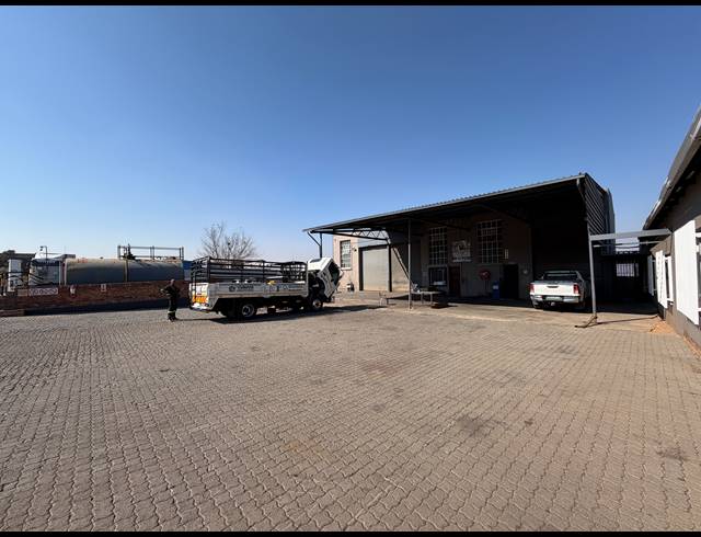 850M² INDUSTRIAL YARD FOR SALE IN ALBERTON NORTH
